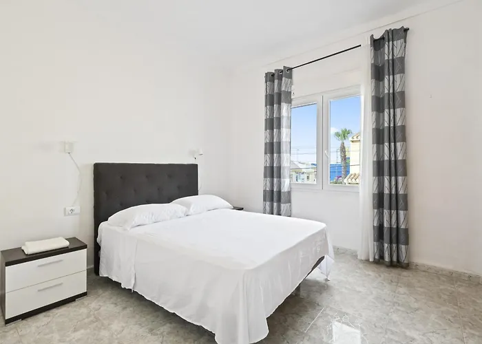 Calas Con Terraza C Apartamento Torrevieja