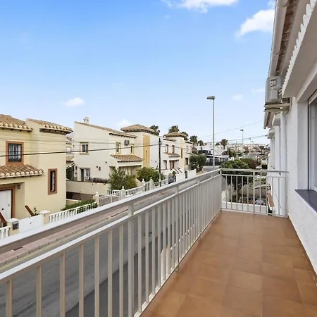Calas C Con Terraza Apartamento Torrevieja